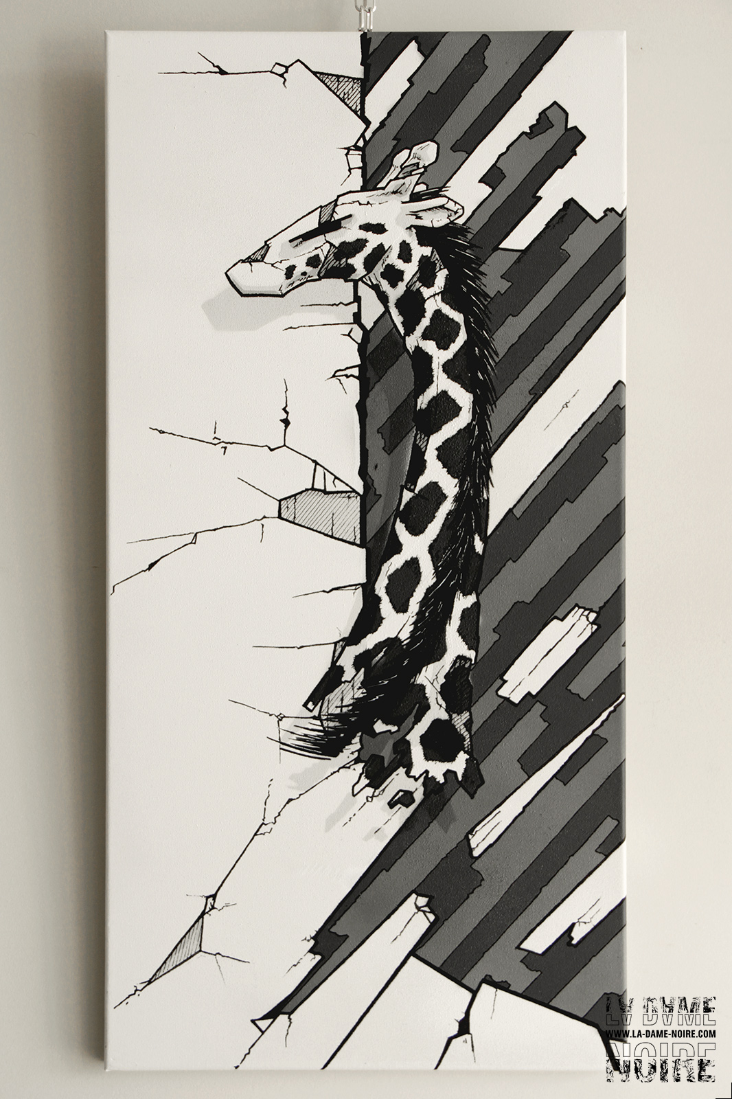 Painting of a giraffe in shades of grey